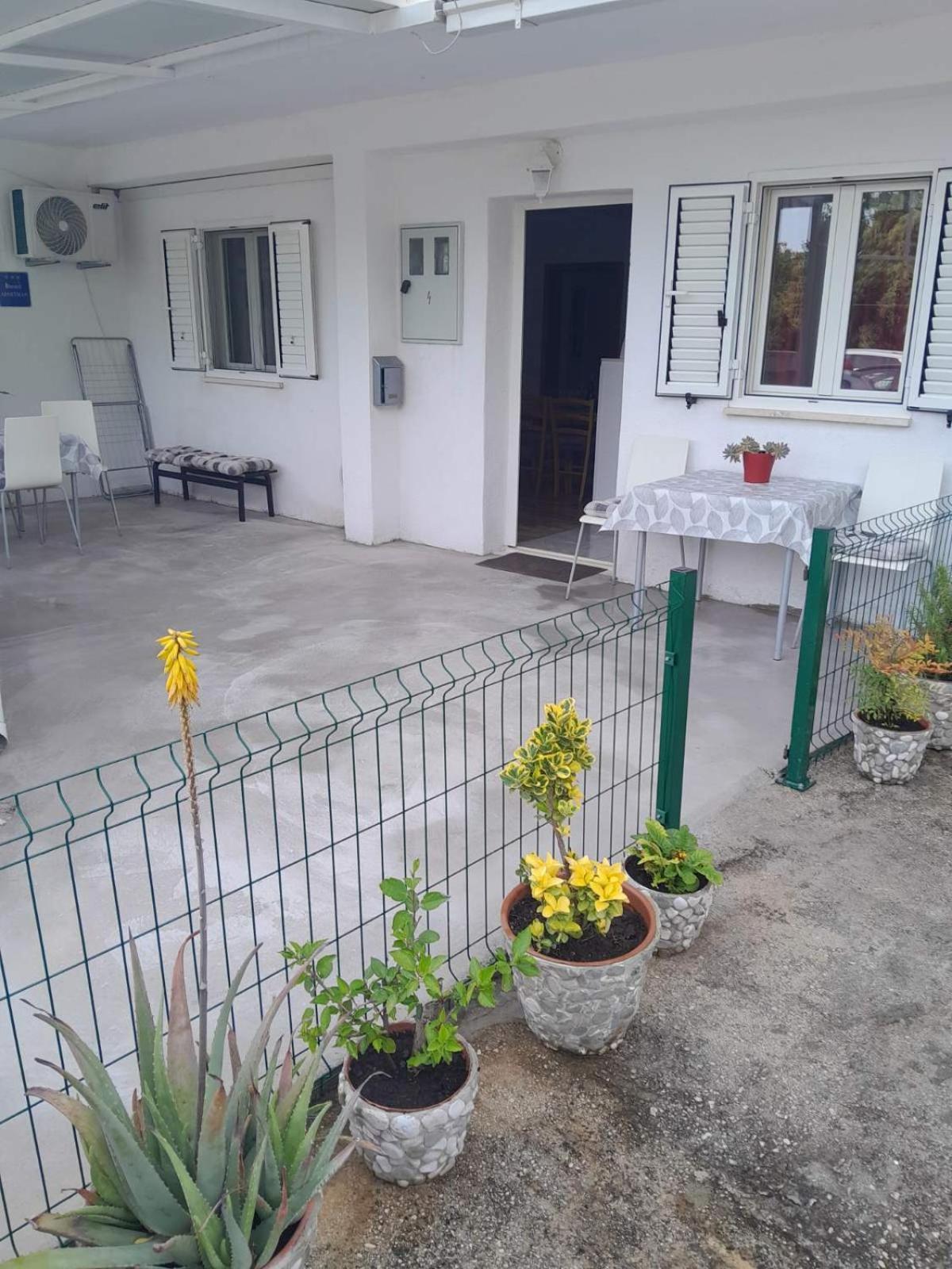 Apartman Miro Кавтат Екстериор снимка